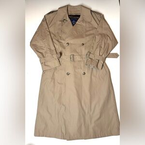 London Fog Men’s Limited Edition Tan Trench Coat Size- 40 Reg
